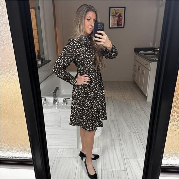 Women's Long Sleeve Speckled A Line Midi
Dress - - Black-M new 🆕 - Picture 6 of 7